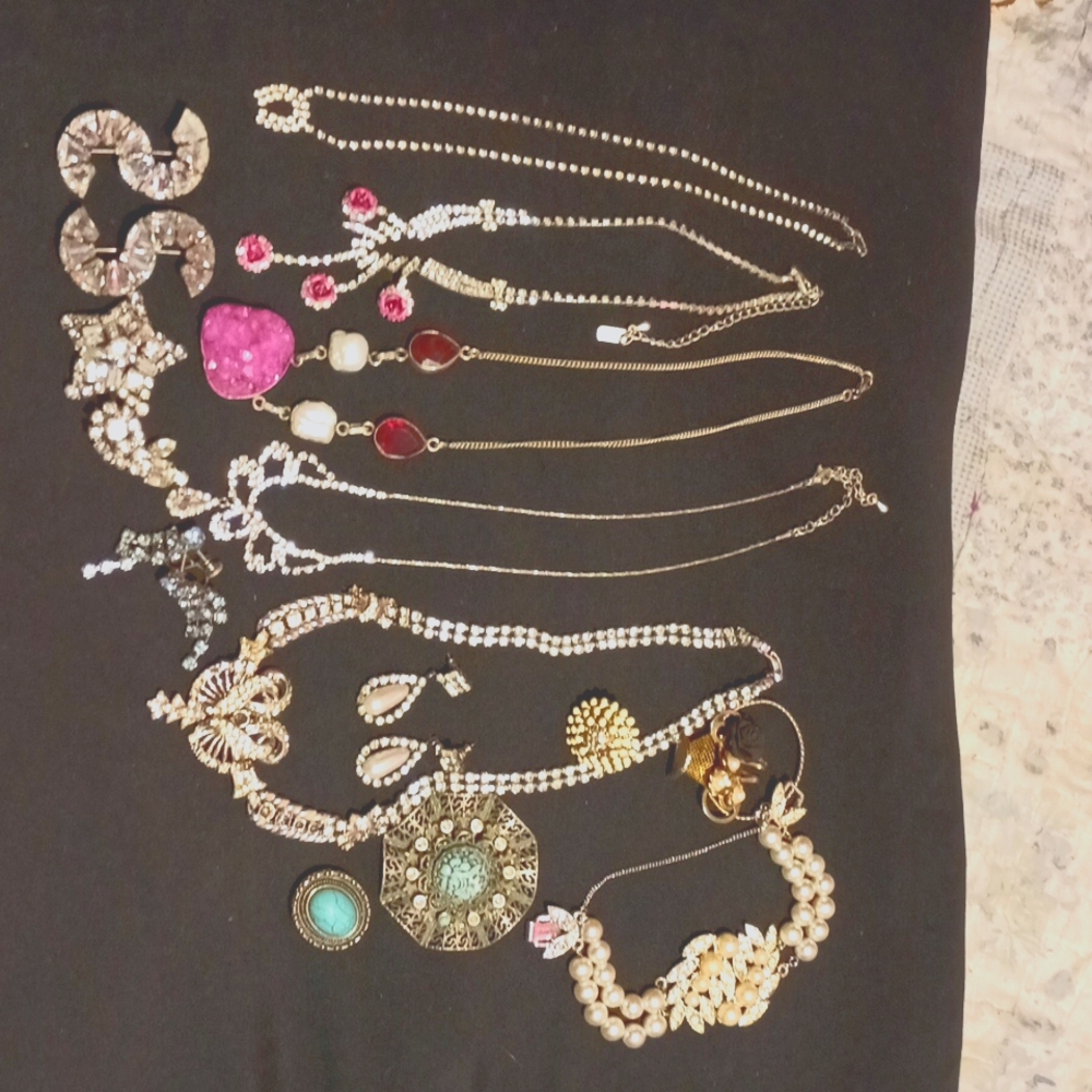 Vintage jewlery